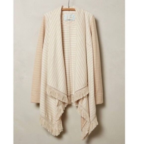 Anthropologie Sweaters - Anthropologie Saturday Sunday Frayed Cream/Tan Cardigan Size L